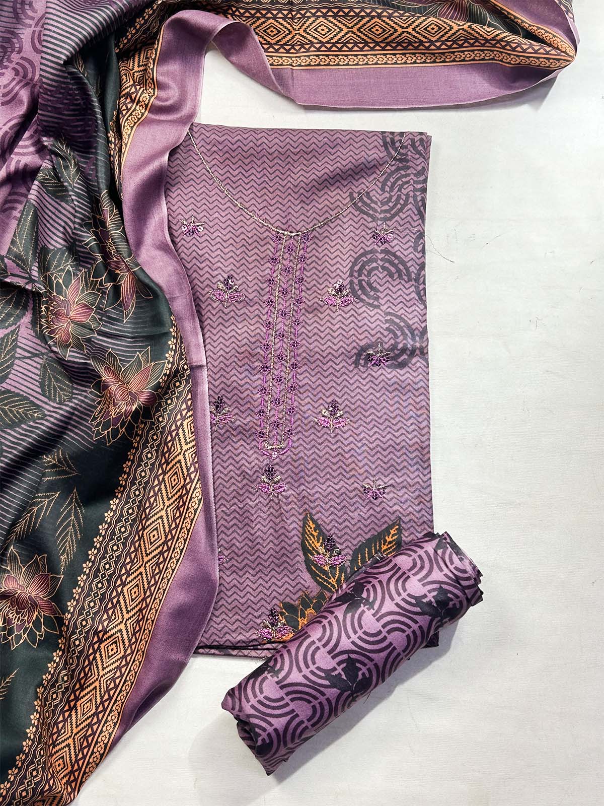 3Pcs Unstitched Digital Lawn Suit For Women WU254