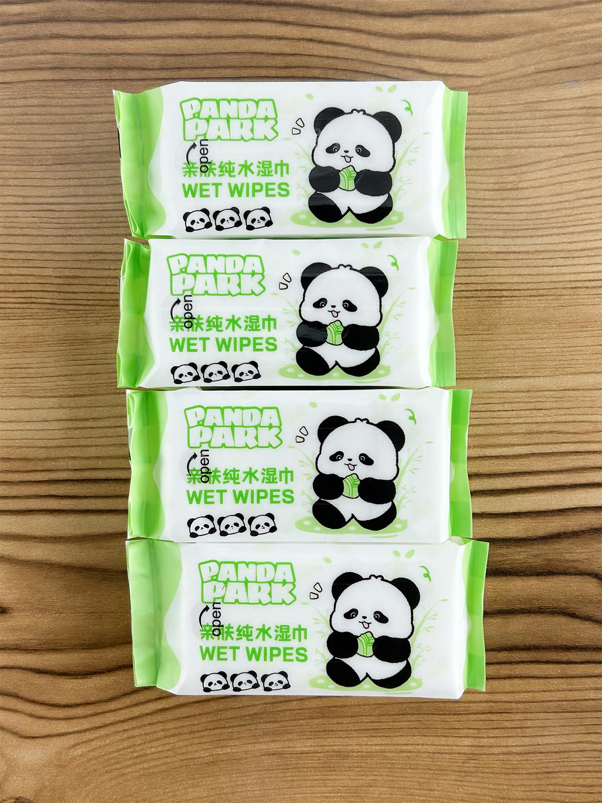 Pack of 4 Mini Portable Wet Wipes C52