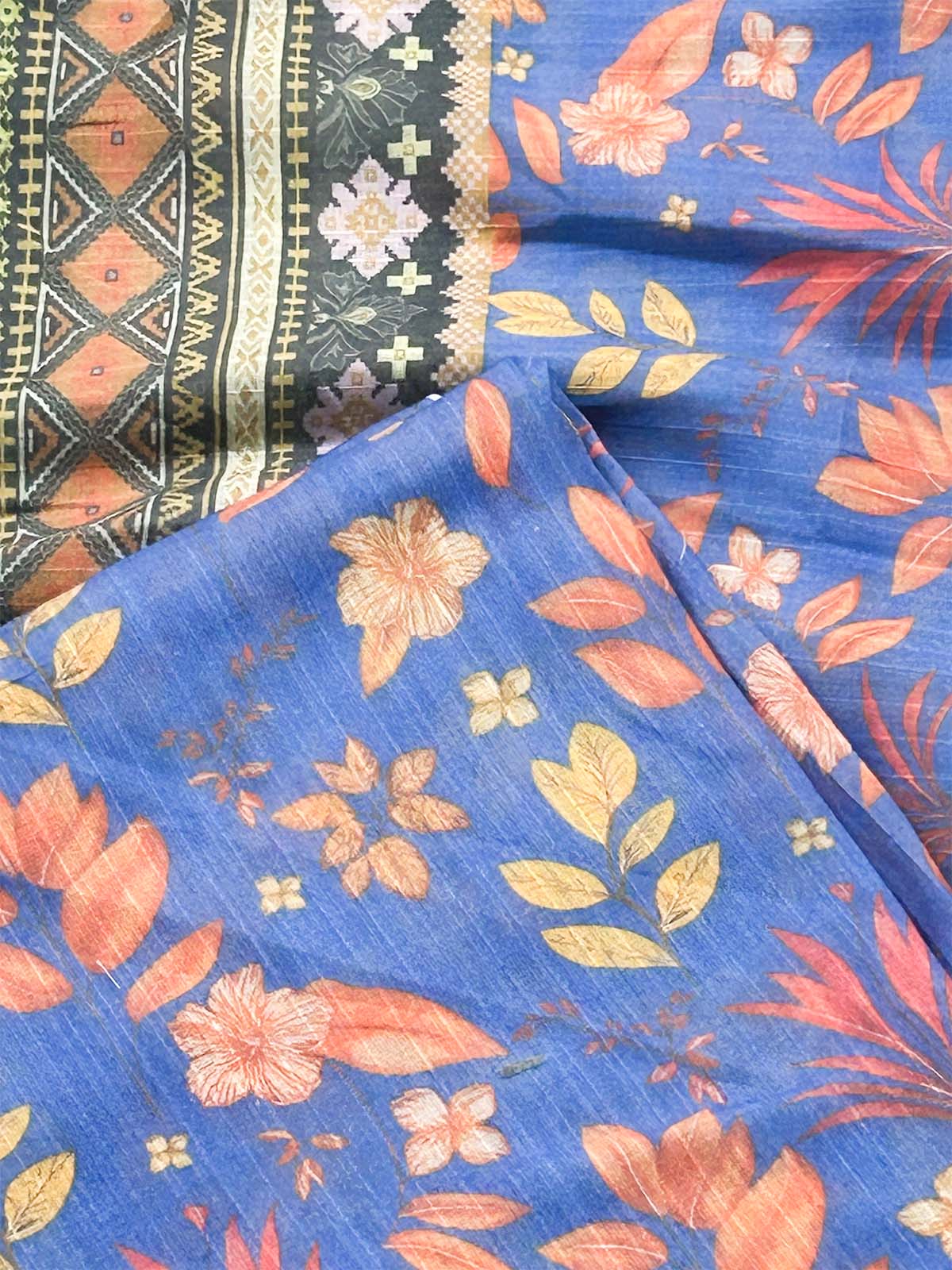 3Pcs Unstitched Digital Lawn Suit For Women WU276