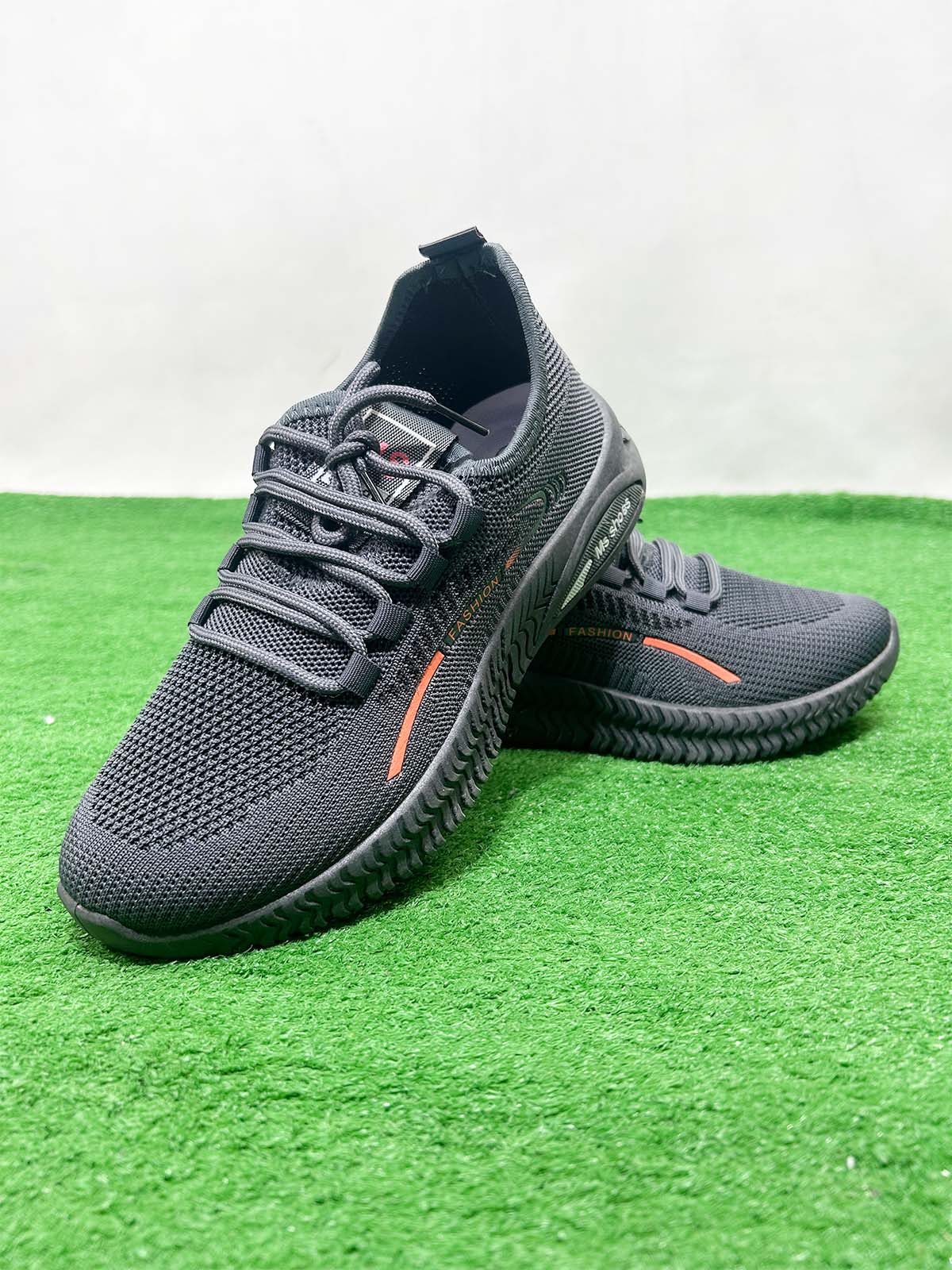 Grey Casual Sneakers For Men MJS206