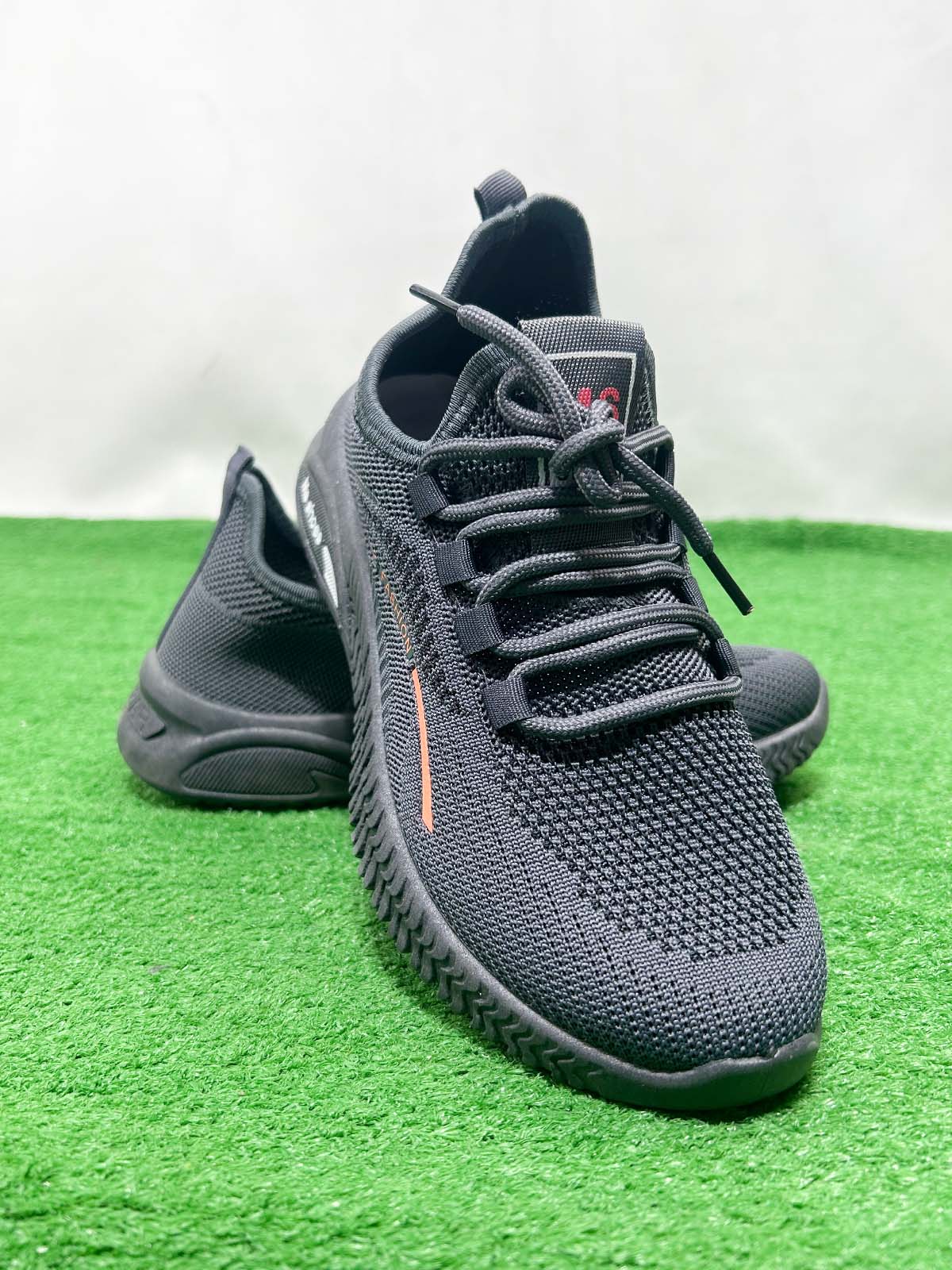 Grey Casual Sneakers For Men MJS206