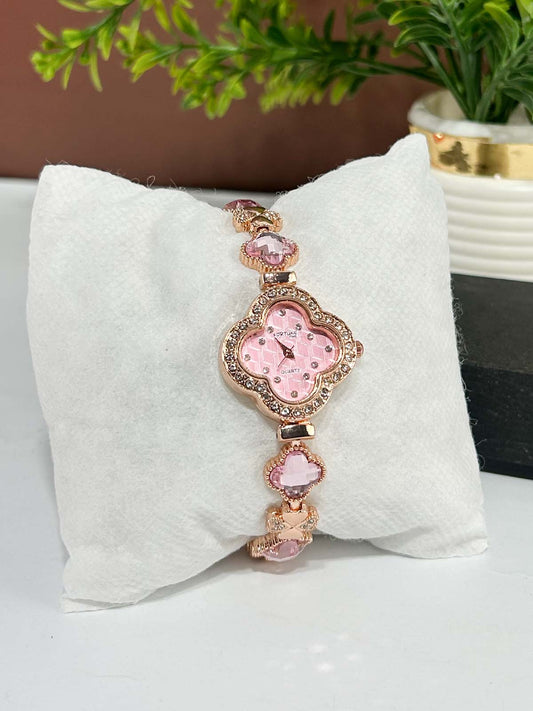Golden Stylish Wrist Watch for Women WW124