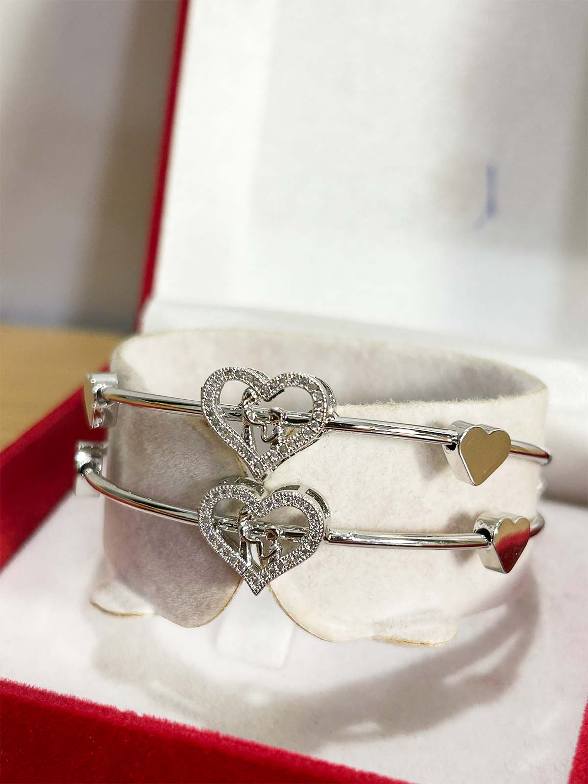 Silver Bangle Pair WGN29