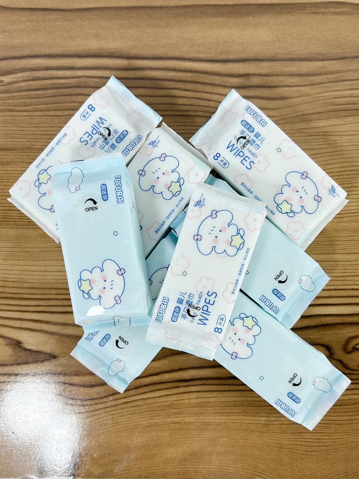 Pack fo 4 Mini Portable Baby Wipes NB22