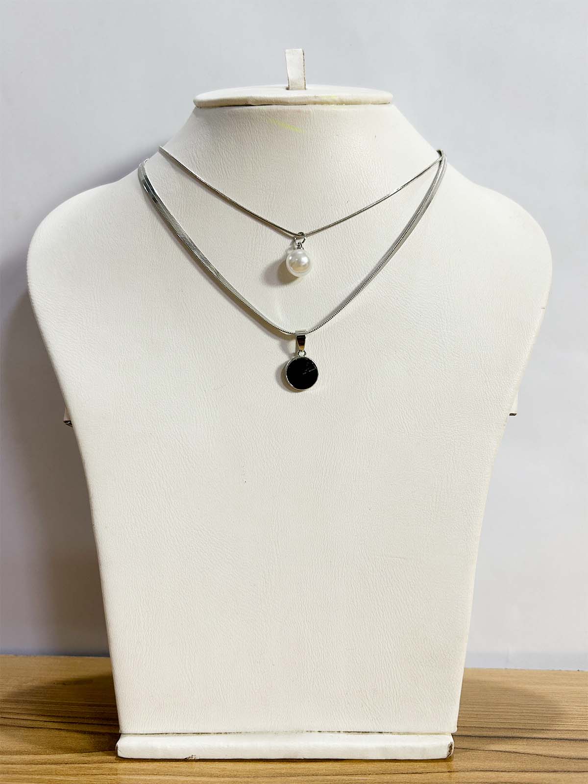 Elegant Pendant Necklace WGN75