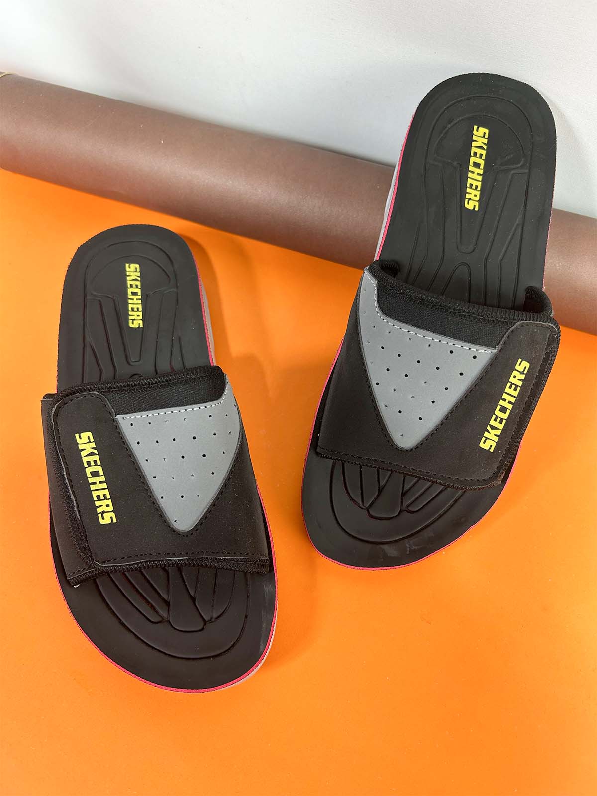 Black Comfortable Slipper for Men MC81