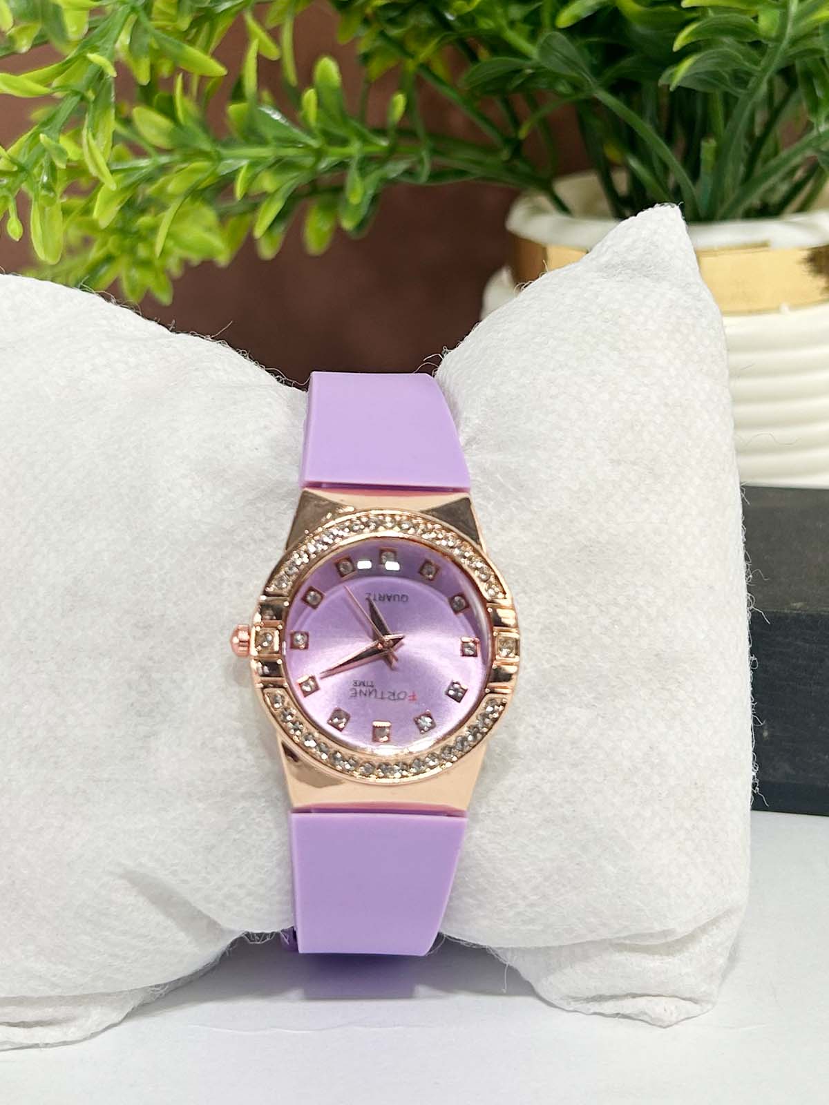 Purple Stylish Wrist Watch for Women WW119