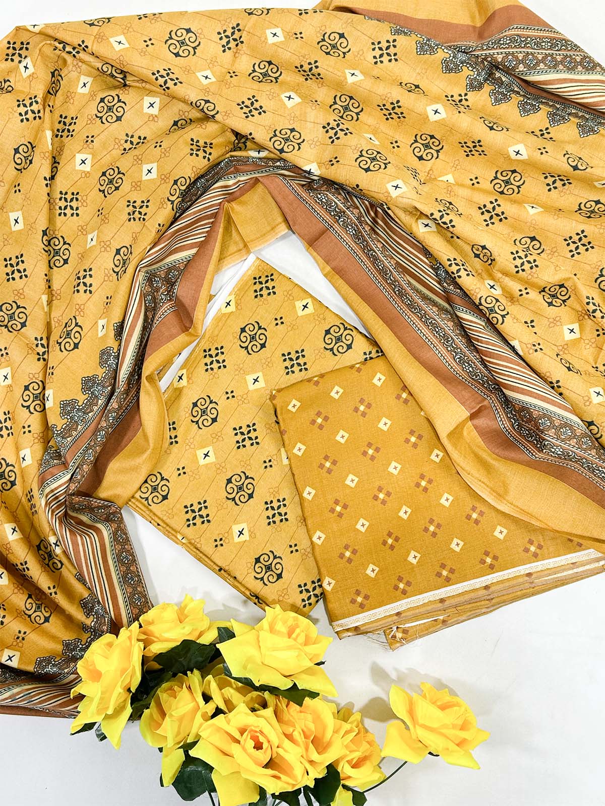 3Pcs Unstitched Digital Lawn Suit For Women WU169
