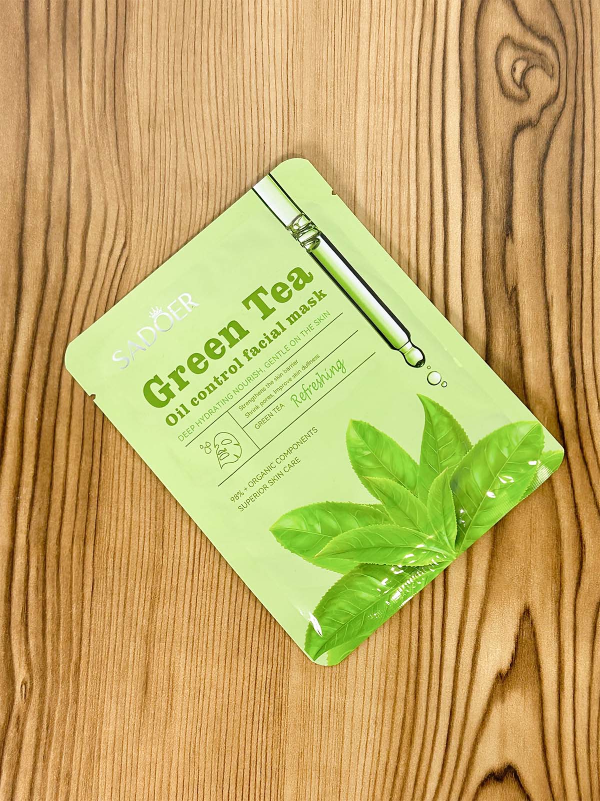 Pack of 3 Green Tea, Strawberry &Hyaluronic Acid Facial Sheet Mask C66