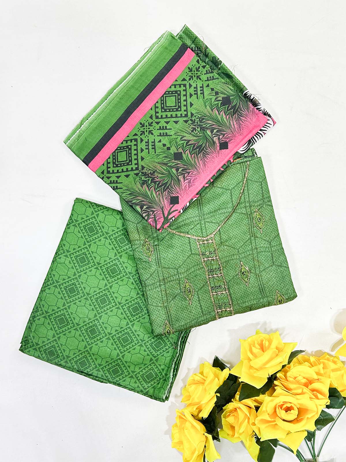 3Pcs Unstitched Digital Lawn Suit For Women WU160
