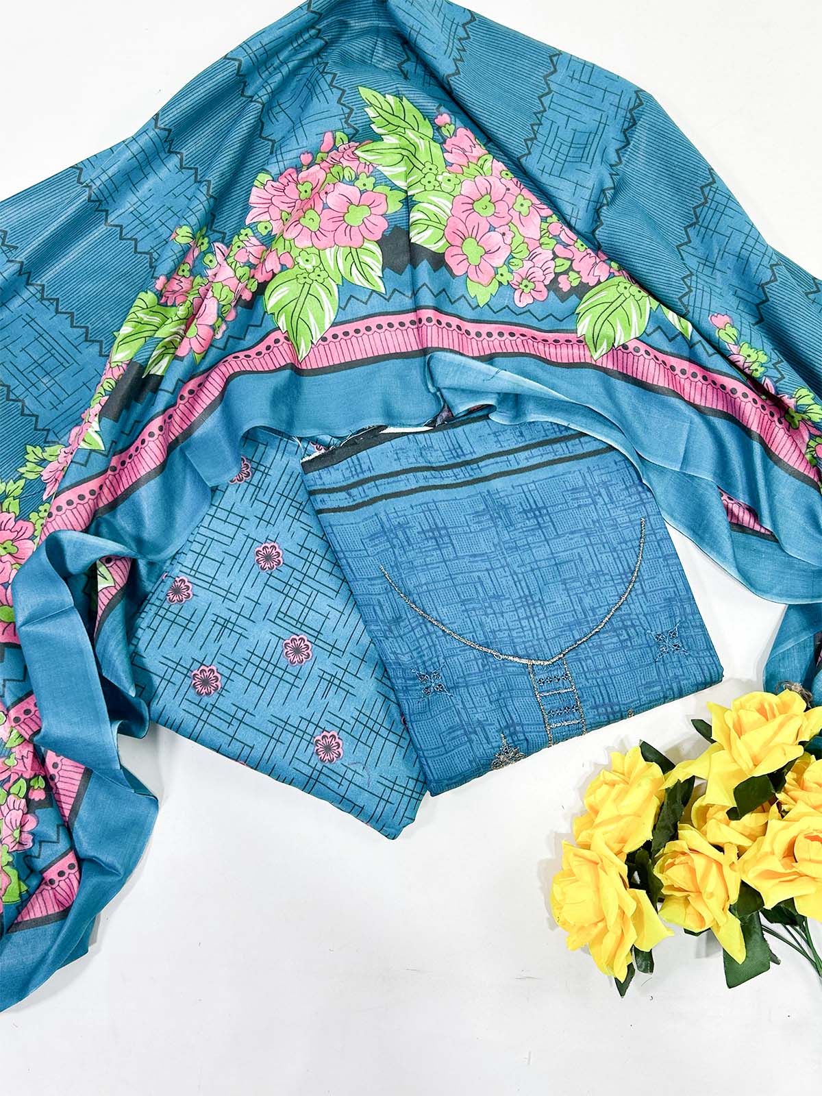 3Pcs Unstitched Digital Lawn Suit For Women WU156
