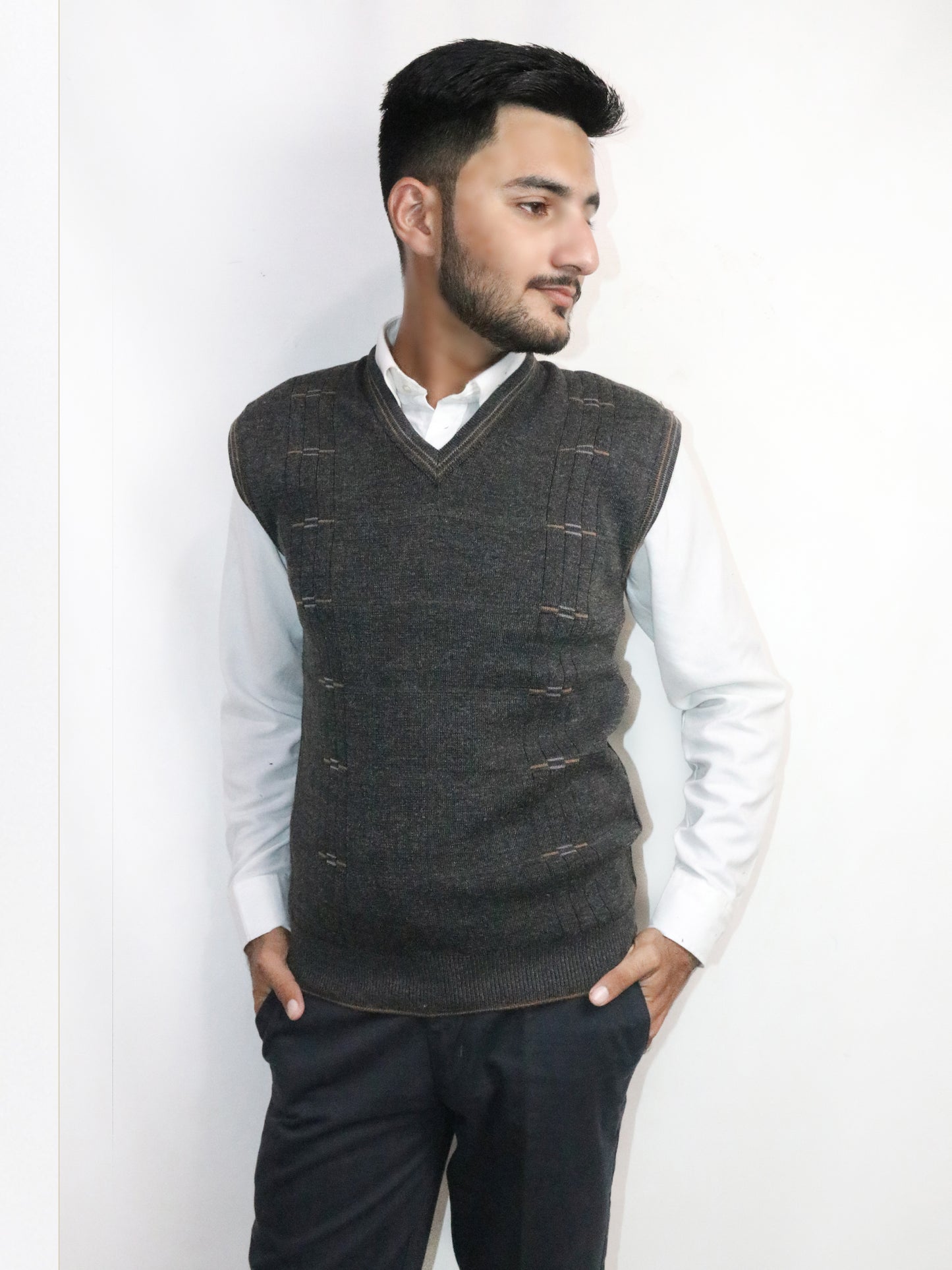 Dark Grey Sleeveless Sweater for Men MSW21