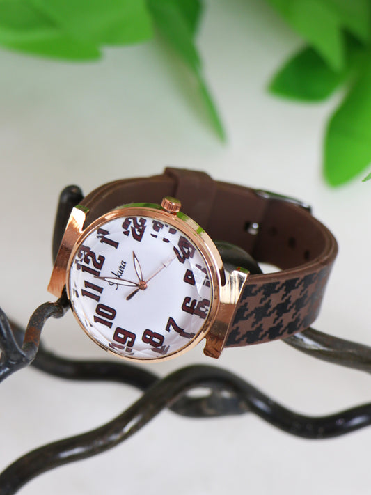 Stylish Sakura Wrist Watch for Women Brown