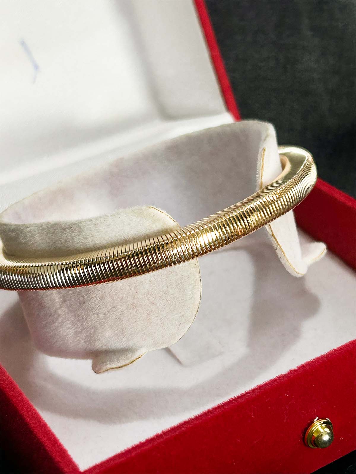 Golden Bangle WGN12