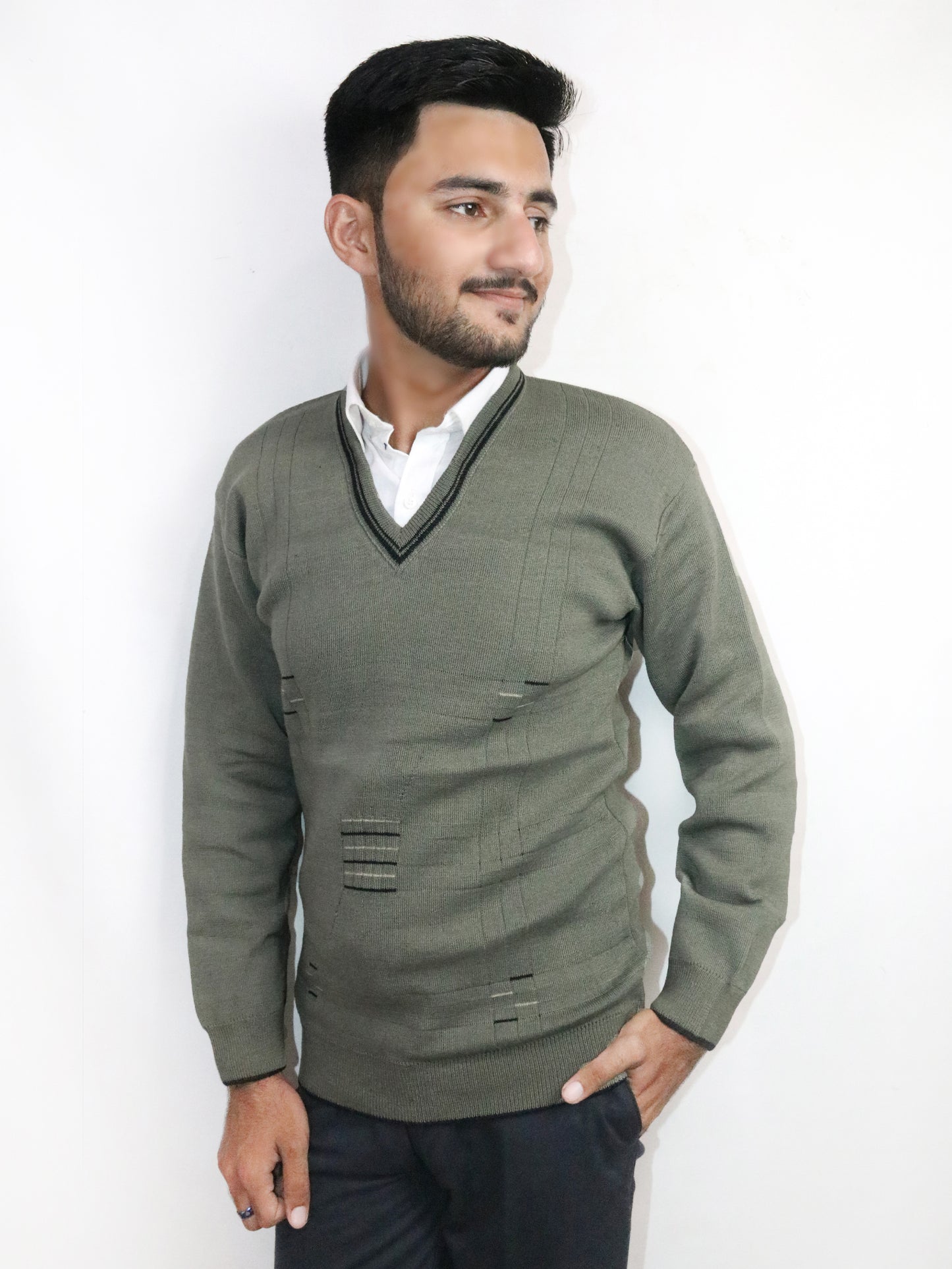 Green Shade Full Sleeves Sweater for Men MSW44