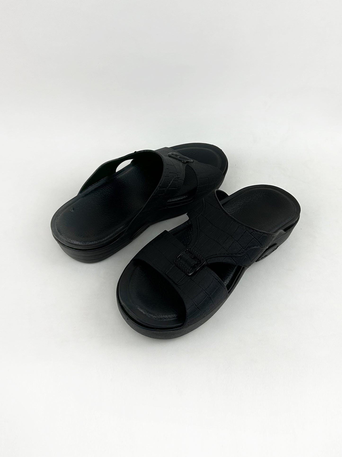 Black Casual Slipper For Men MC51