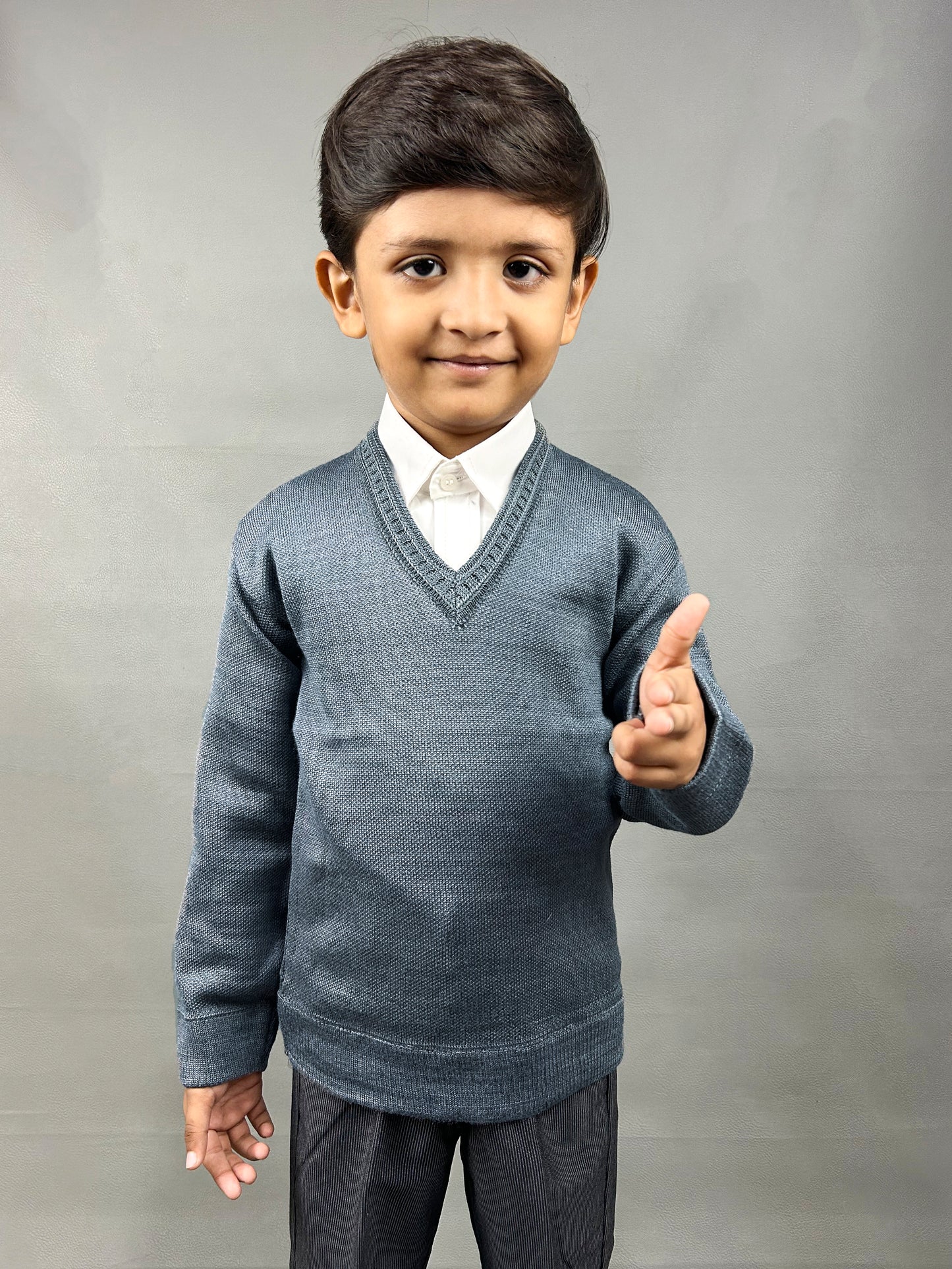 3Yrs - 8Yrs Grey Full Sleeve Sweater For Kids KSW09