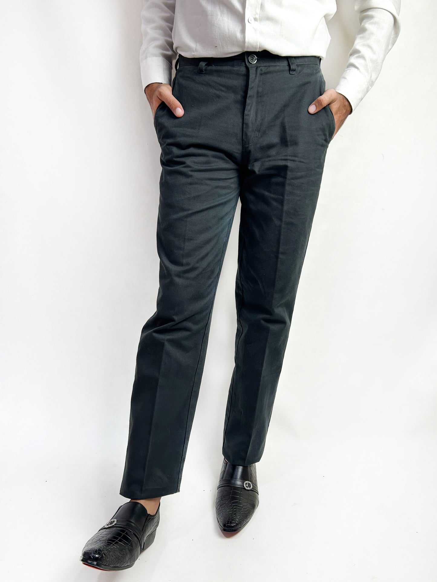 Dark Grey Wrinkle-Free 100% Cotton Formal Dress Pant For Men MWFP14