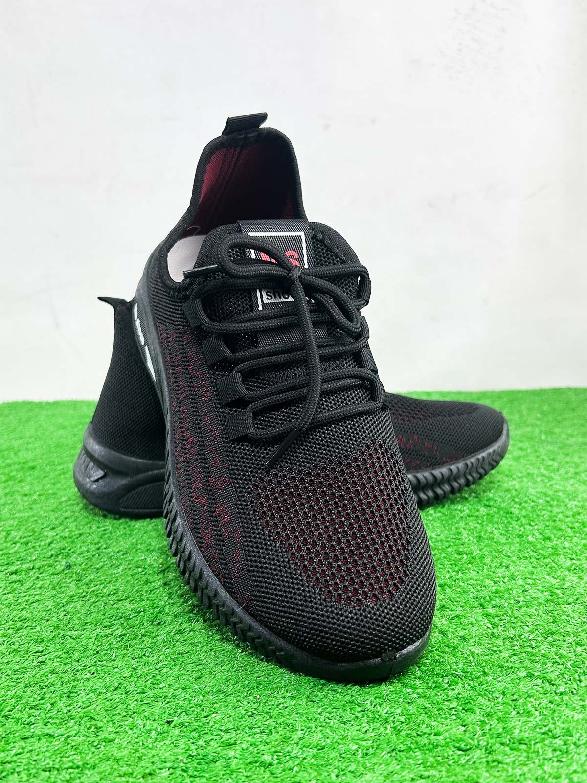R Black Casual Sneakers For Men MJS202