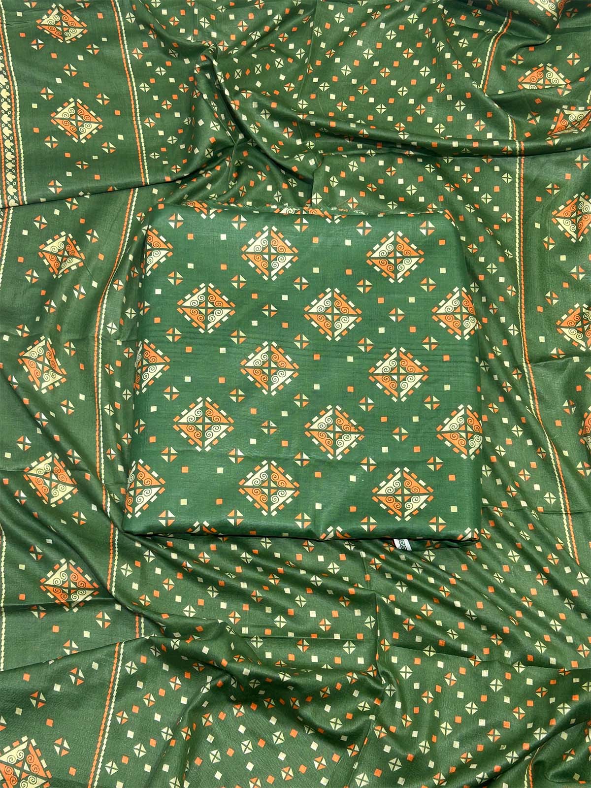 3Pcs Unstitched Digital Lawn Suit For Women WU219
