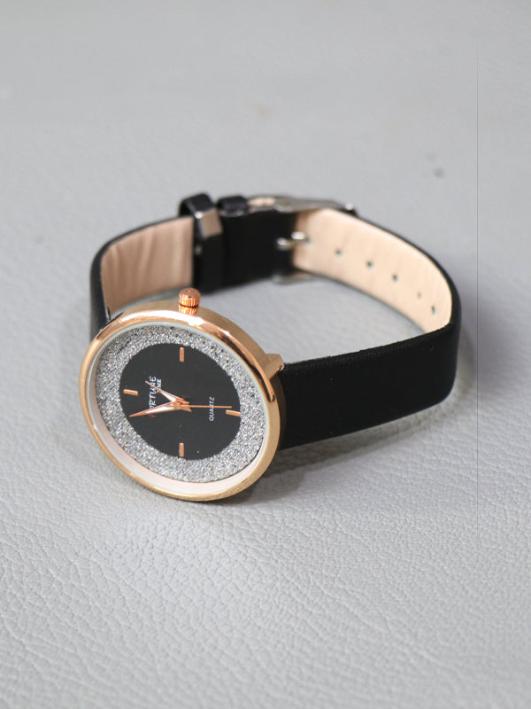 Black Stylish Wrist Watch for Women WW28