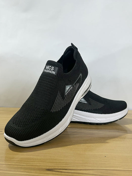 MCS Black Casual Sneakers For Men MJS222
