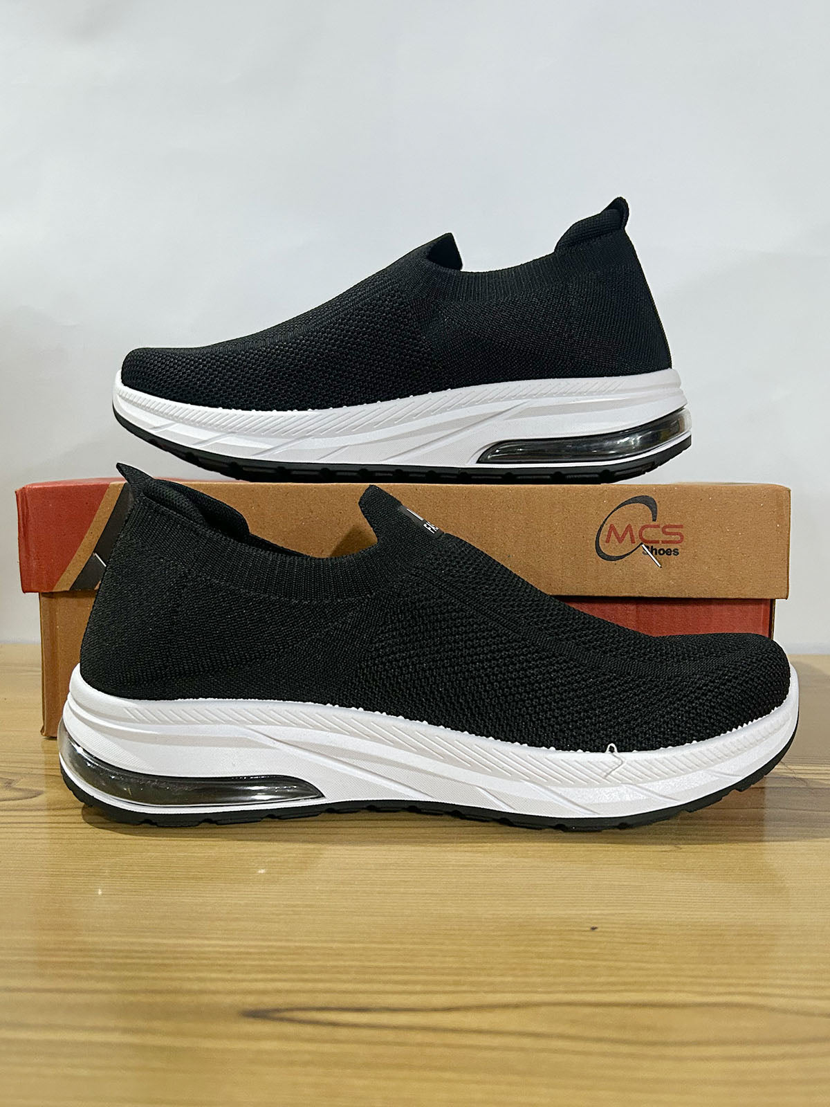 MCS Black Casual Sneakers For Men MJS223