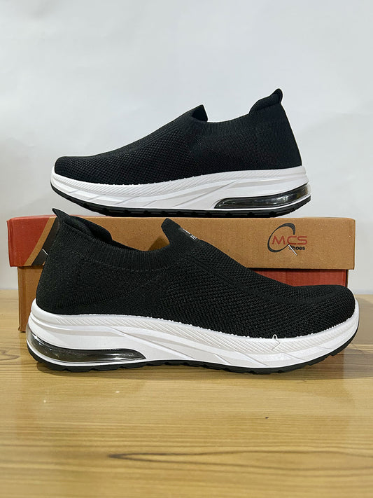 MCS Black Casual Sneakers For Men MJS223