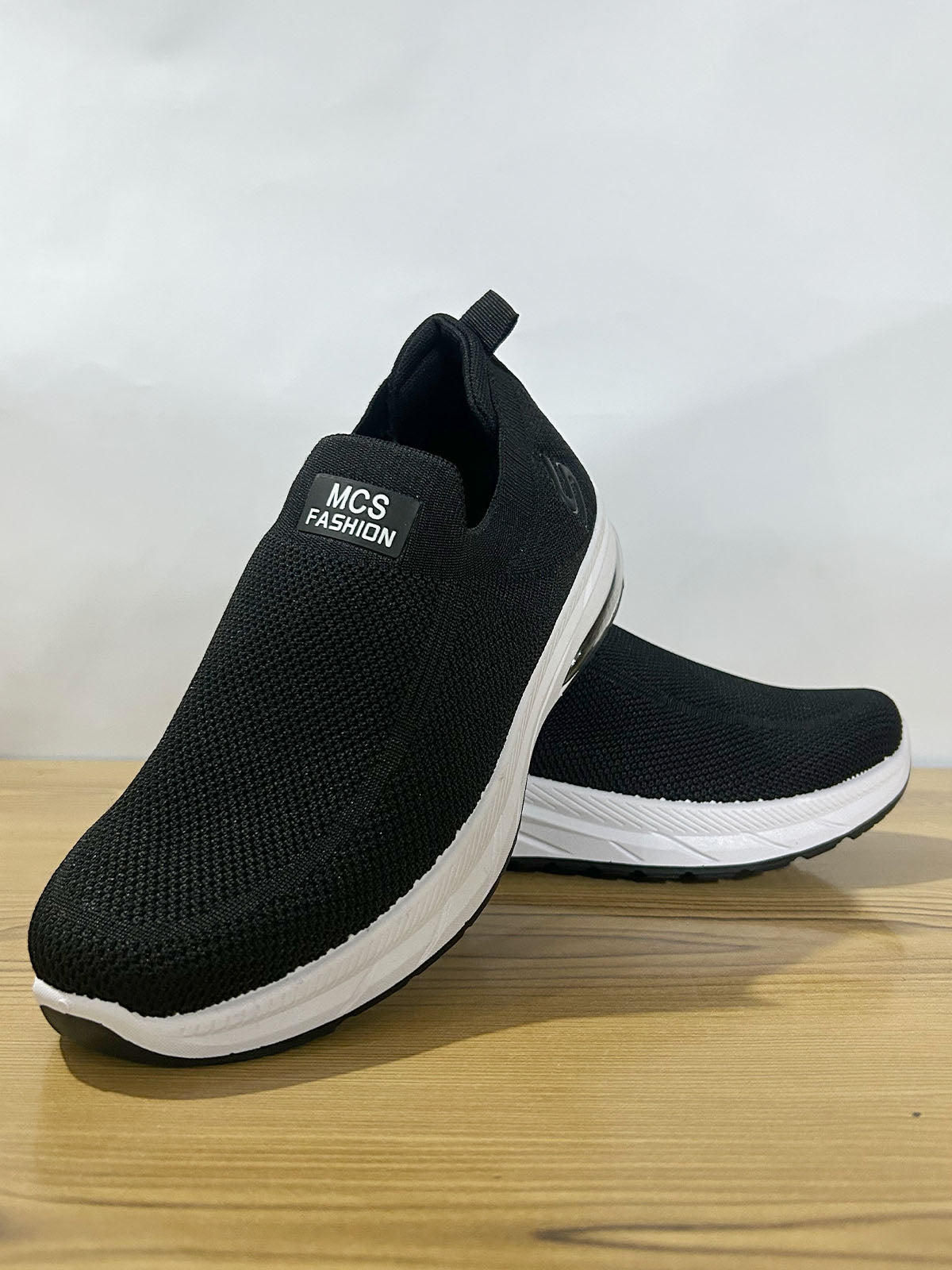 MCS Black Casual Sneakers For Men MJS223
