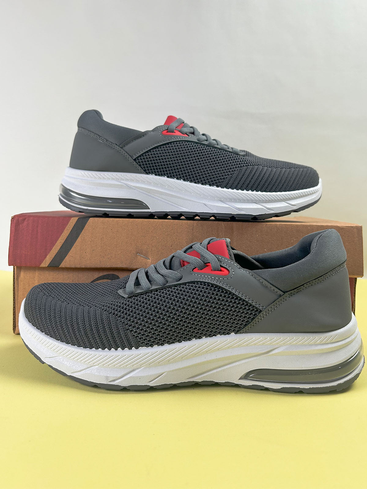 Grey Casual Sneakers For Men MJS227