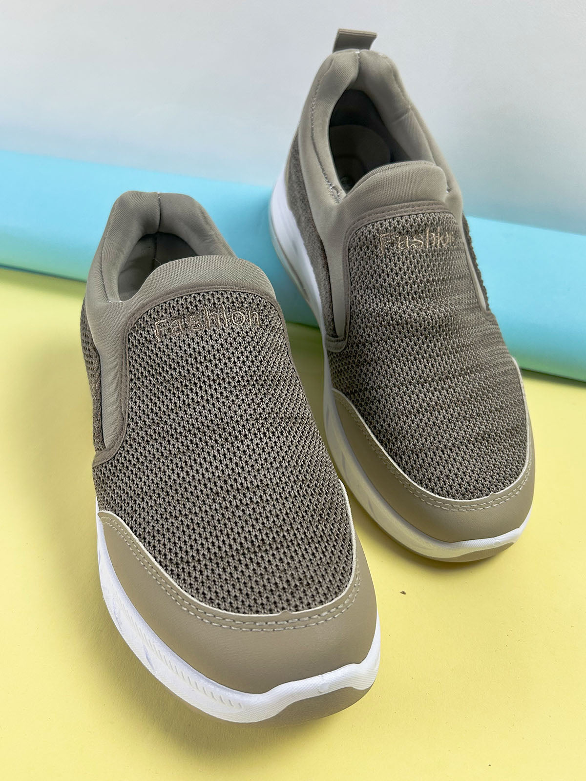 Brown Casual Sneakers For Men MJS229