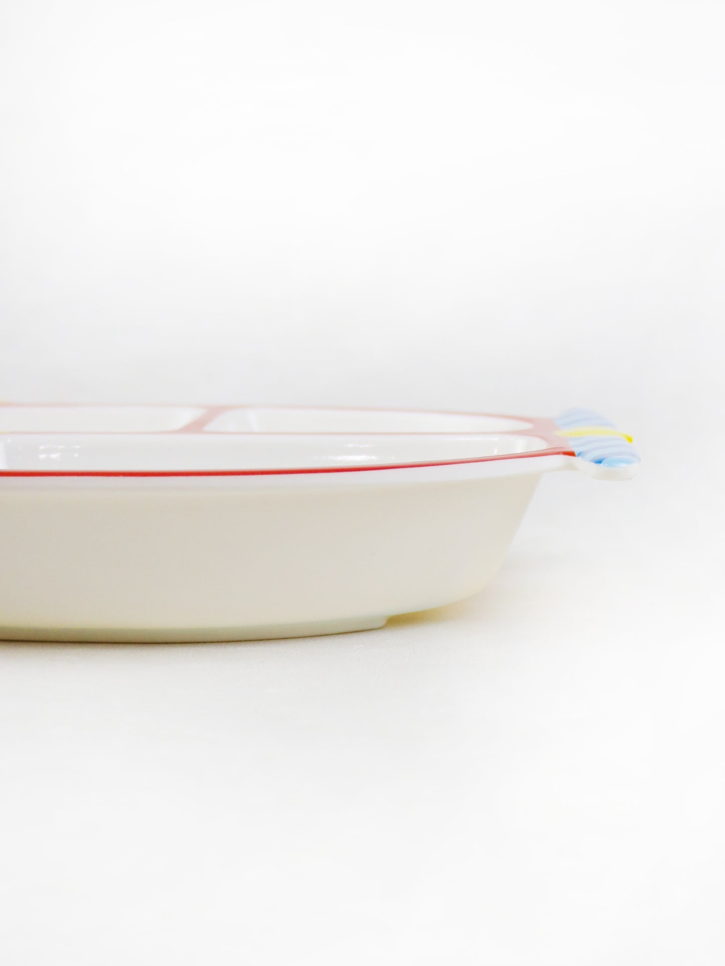 Plane 4-Compartment Melamine Tray Red