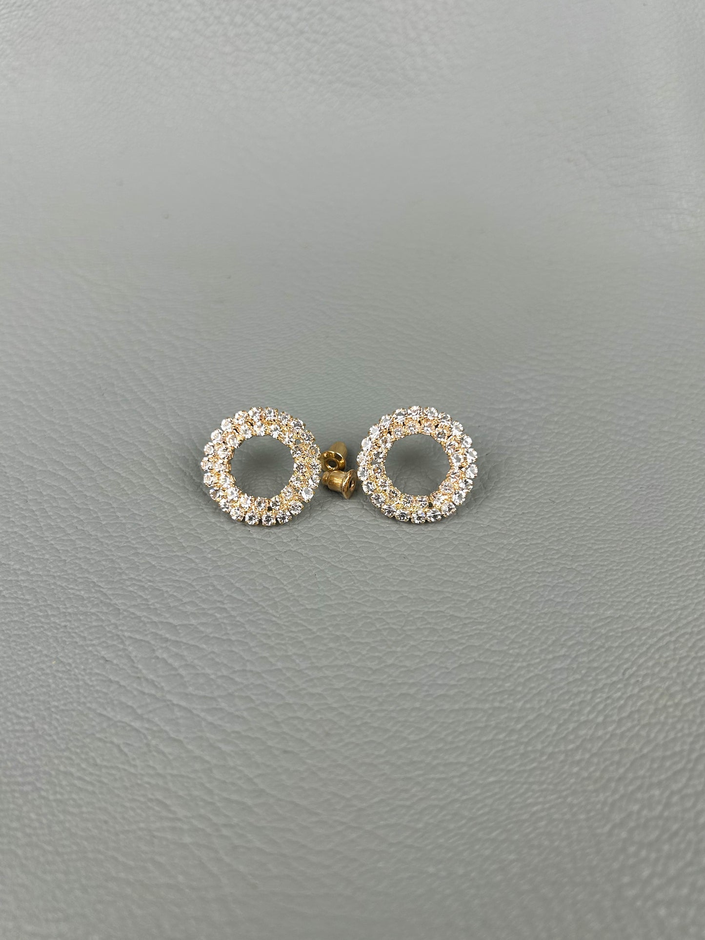 Golden Circle Earrings For Women/Girls WER09