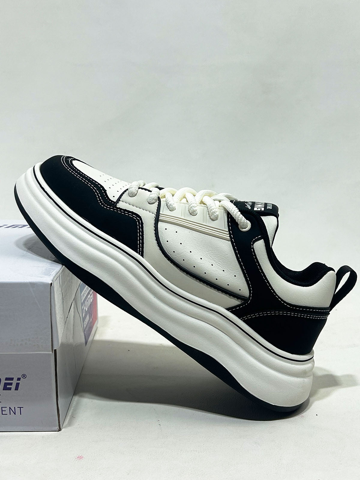 Imported Casual Sneakers For Men MJS247