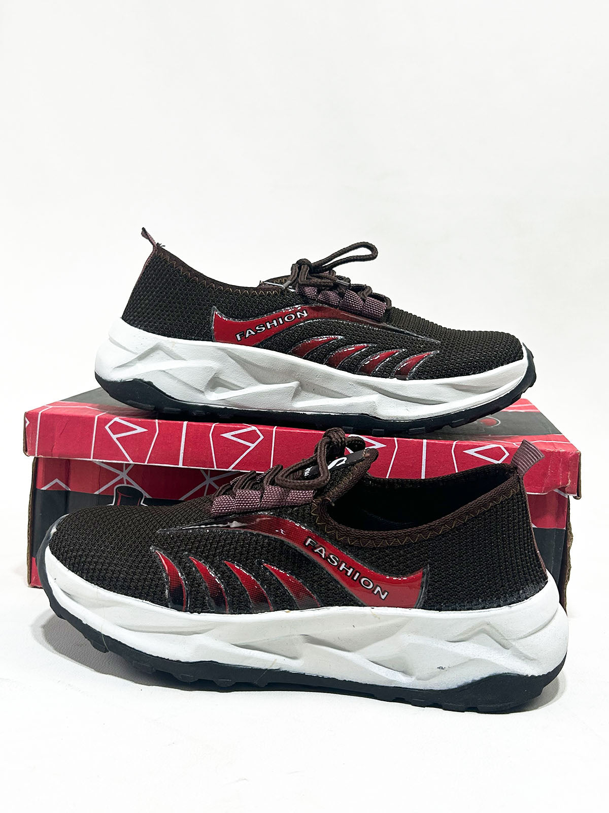 Dark Brown Casual Sneakers For Men MJS251