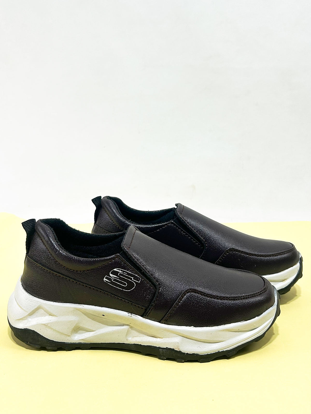 Brown Classic Slip-On Shoes For Men MJS255