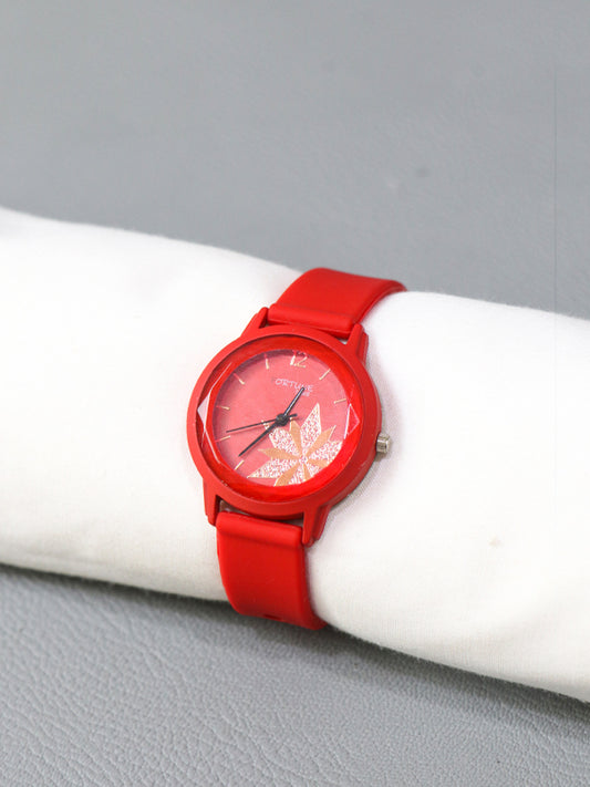 Red Stylish Wrist Watch for Women WW29