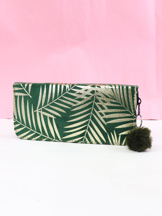 Printed Zipped Wallet for Girls 10