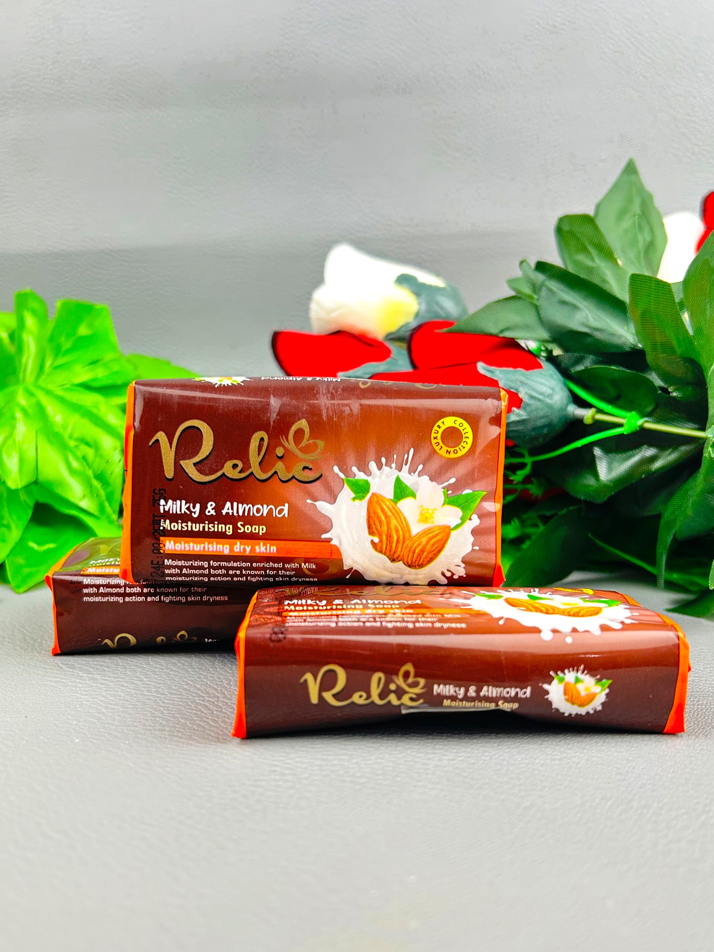 Pack of 3 Relic Milky & Almond Beauty Soap