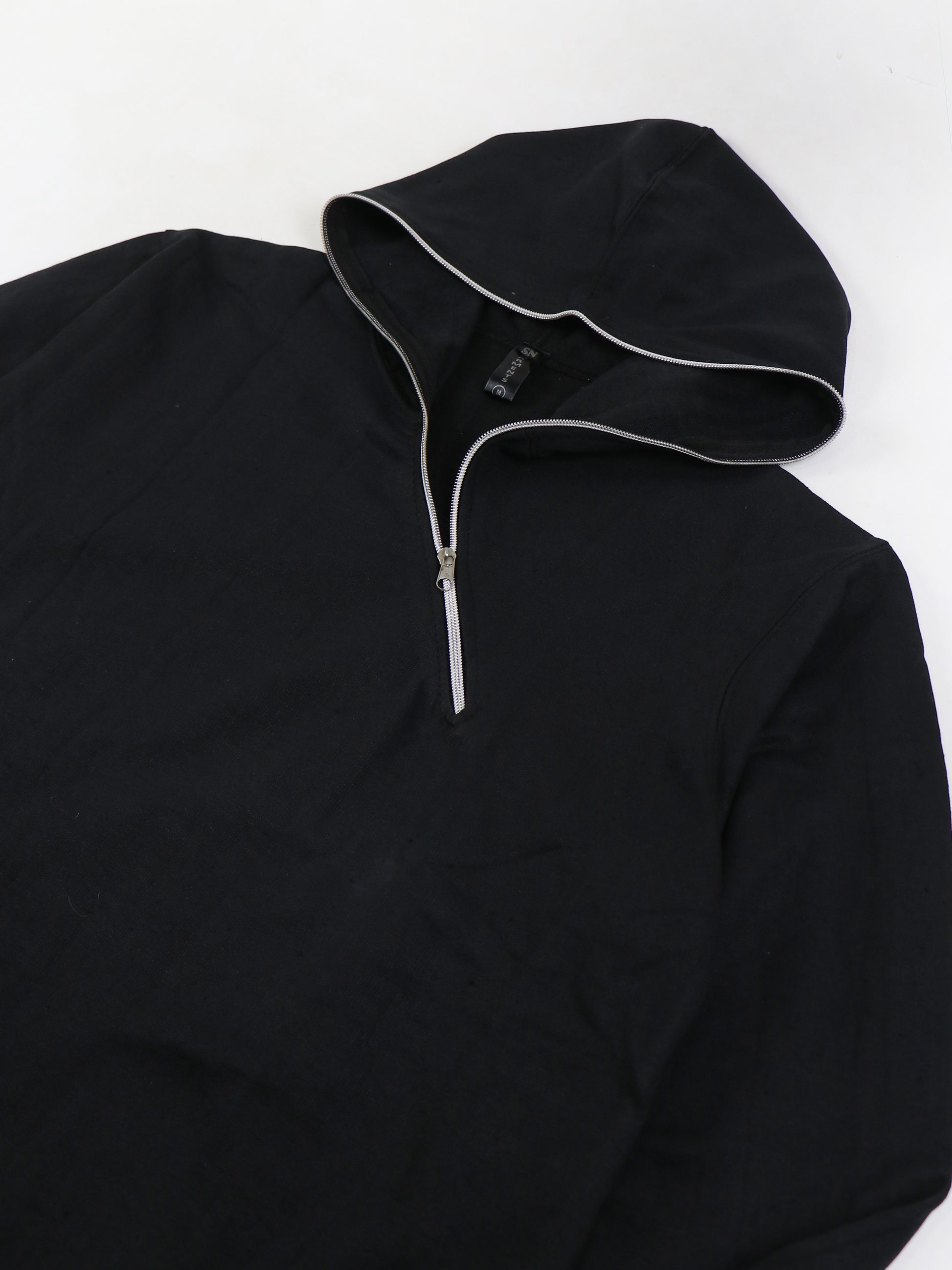MH06 NS Unisex Pullover Hoodie Plain Black – The Cut Price