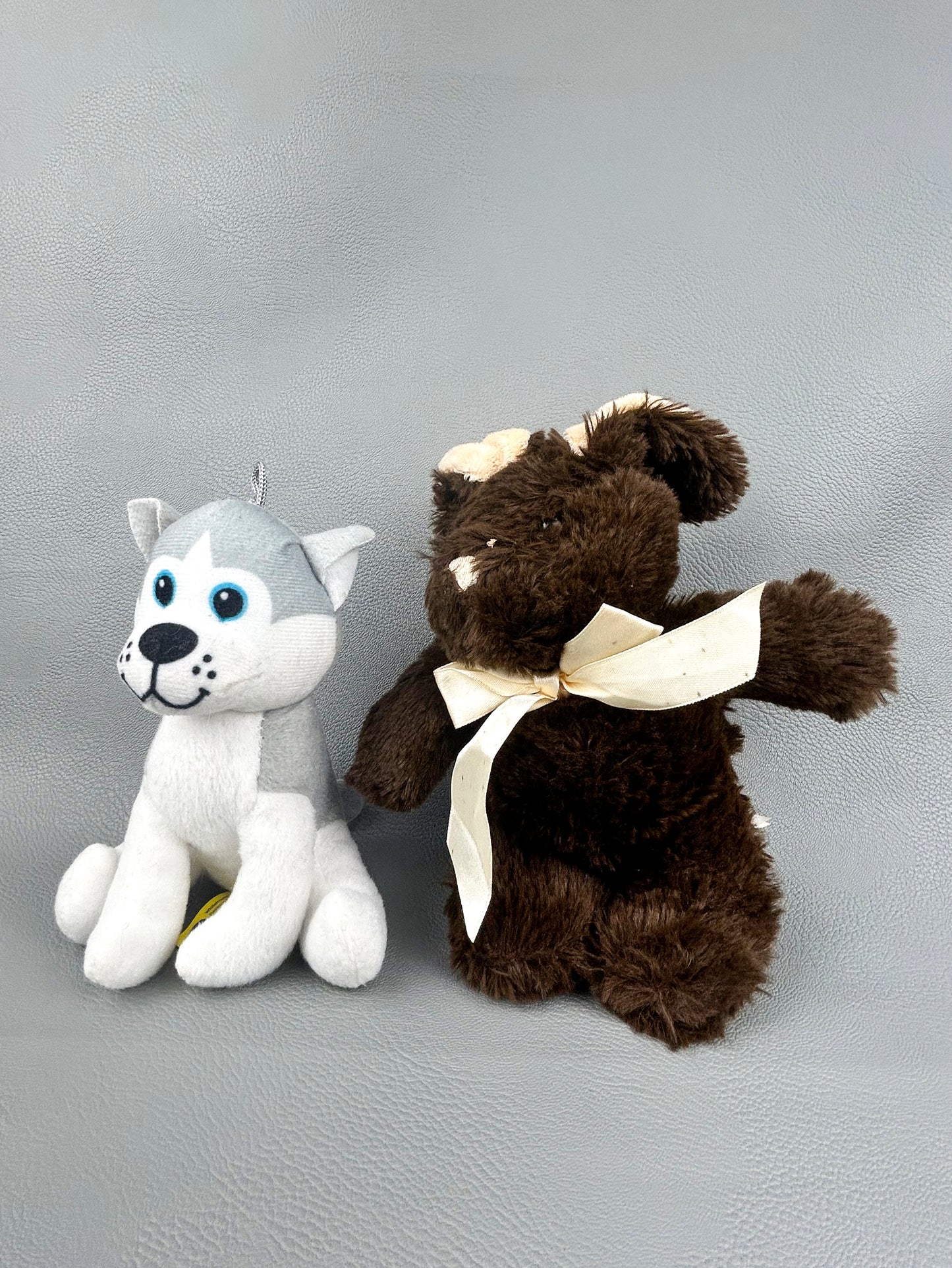 Multidesign Pack of 2 Stuffed Toys