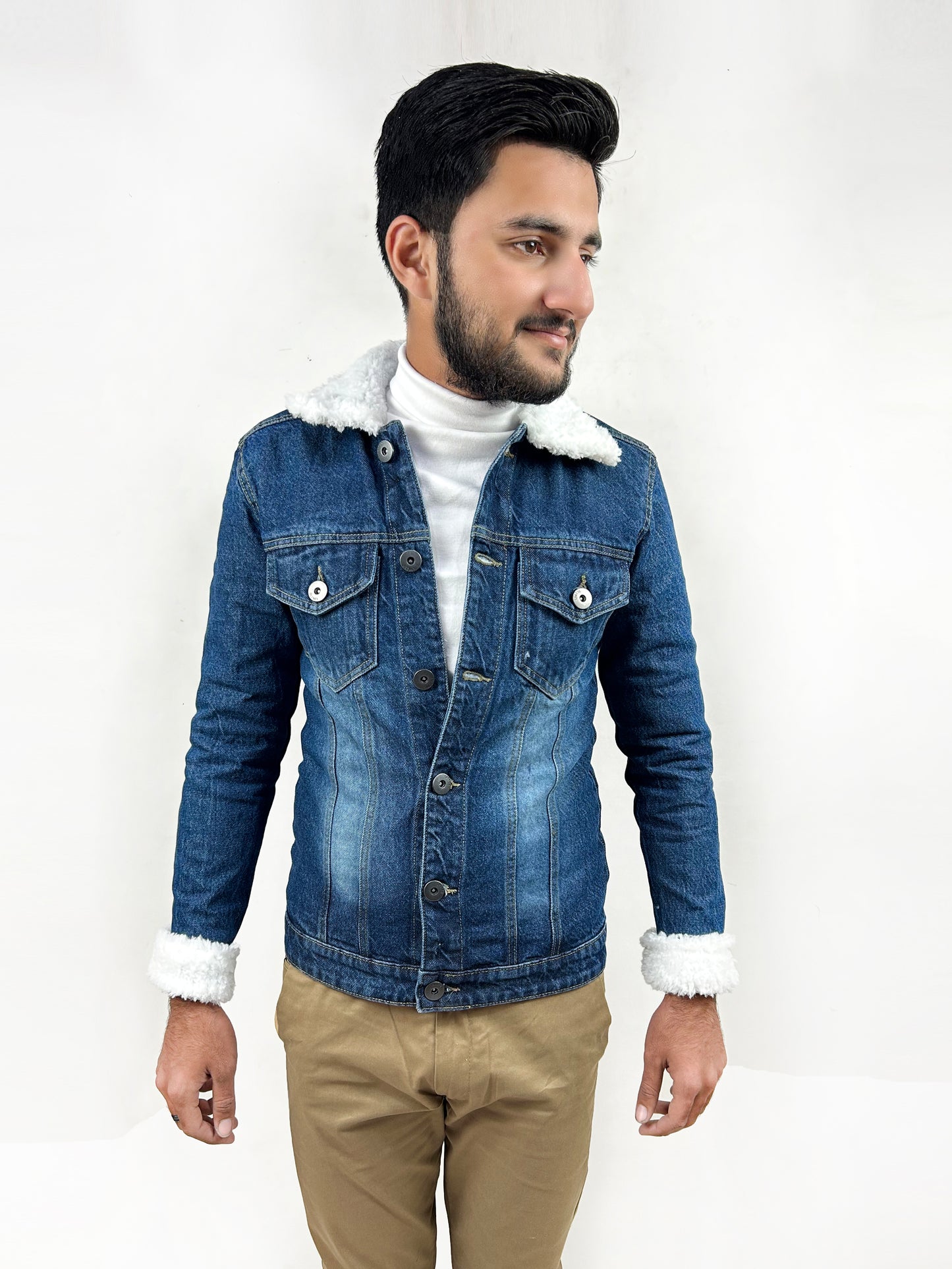 Faded Blue Fur Collar Denim Jacket for Men MJ14