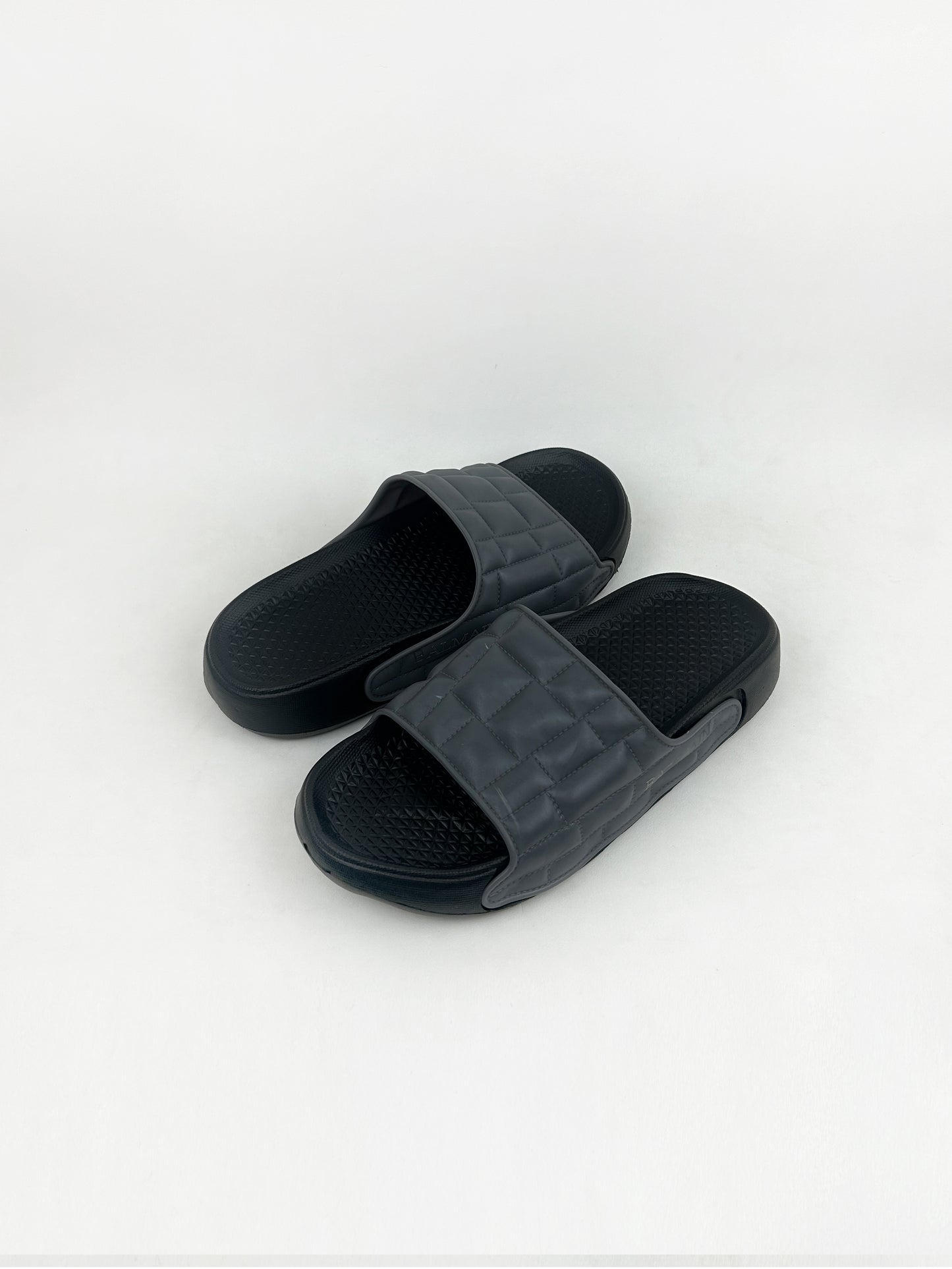 B Grey Soft Slipper For Men MC50