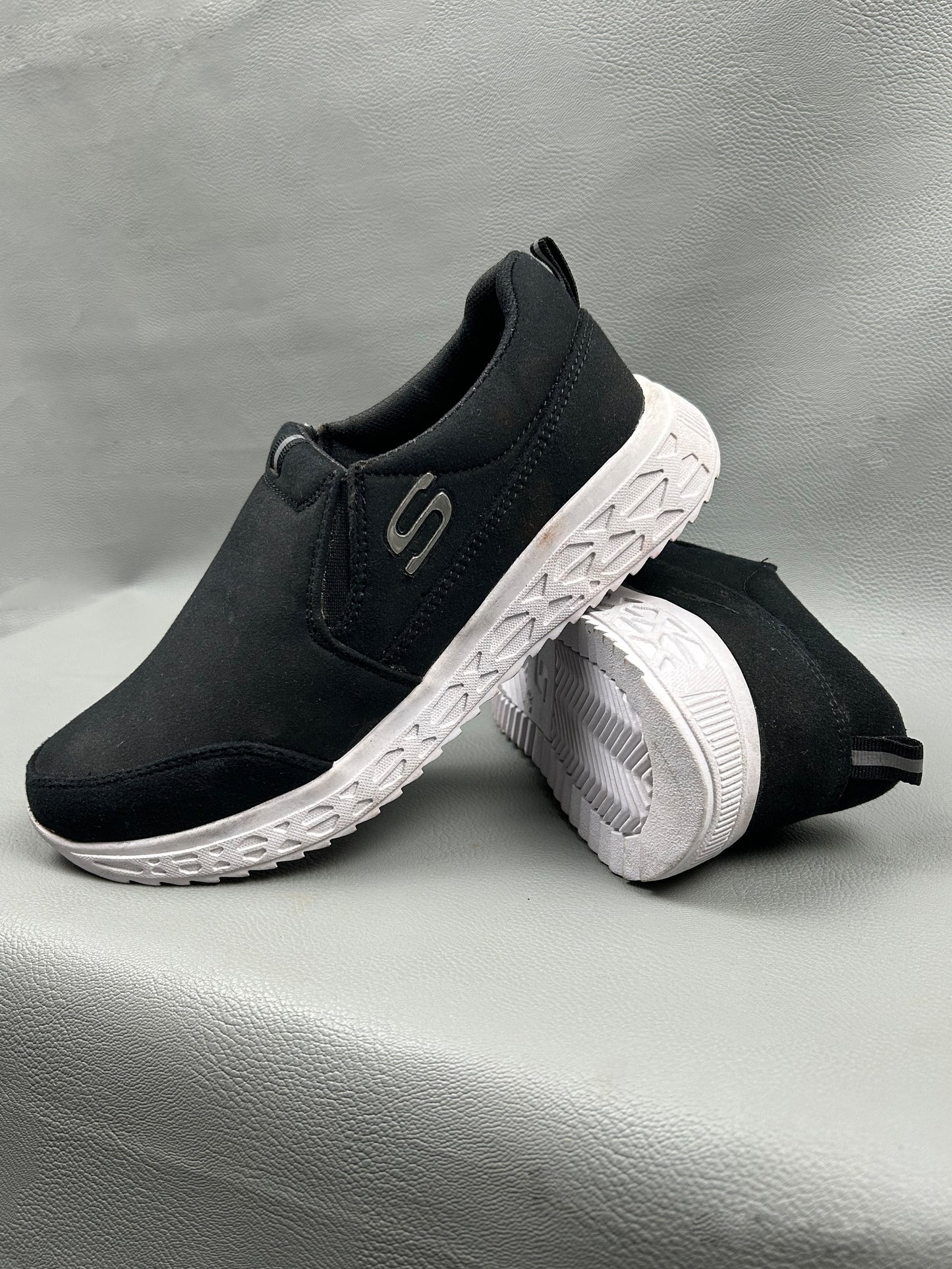 Black Casual Sneakers For Men MJS106