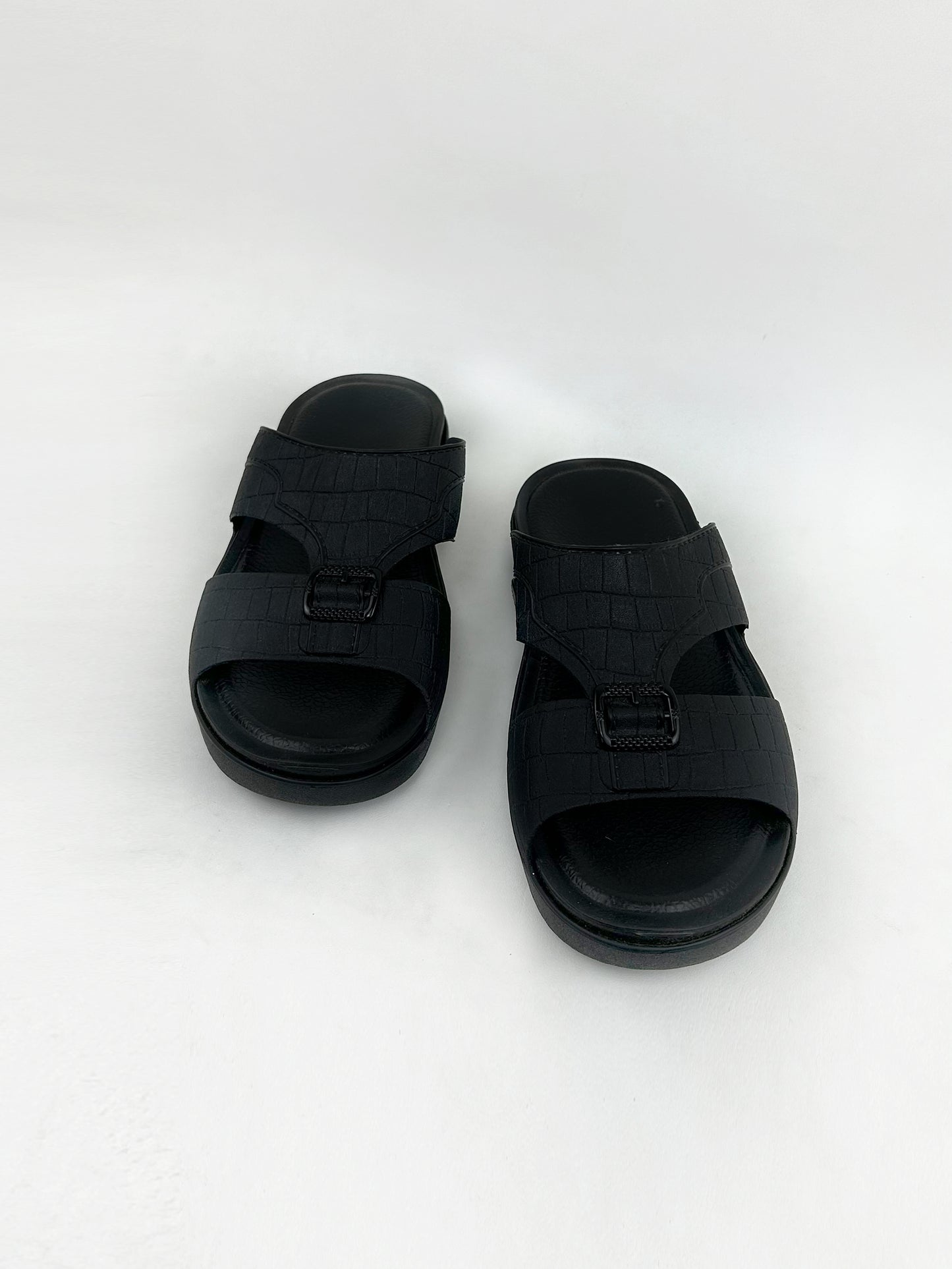 Black Casual Slipper For Men MC51