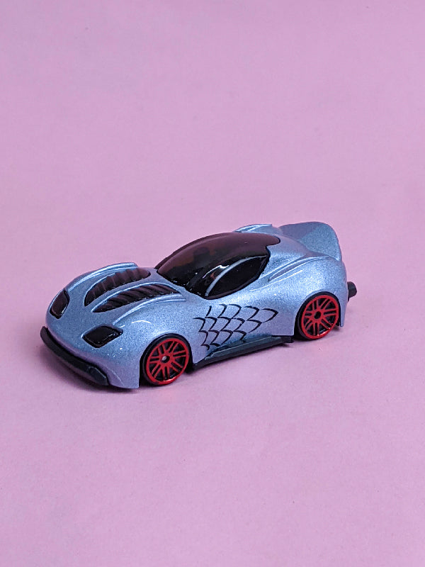 Pull Back Alloy Die Cast Car for Kids - Multicolor / Multi design