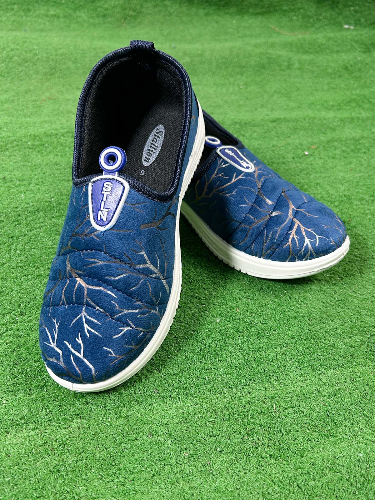 Blue Sneakers For Women/Girls GWS35