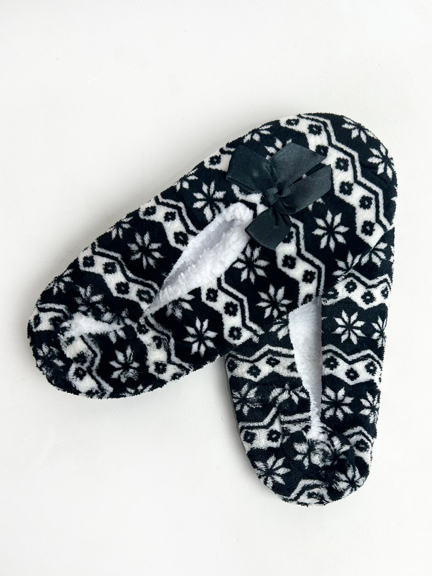 Black Fuzzy Slipper Socks FSS12