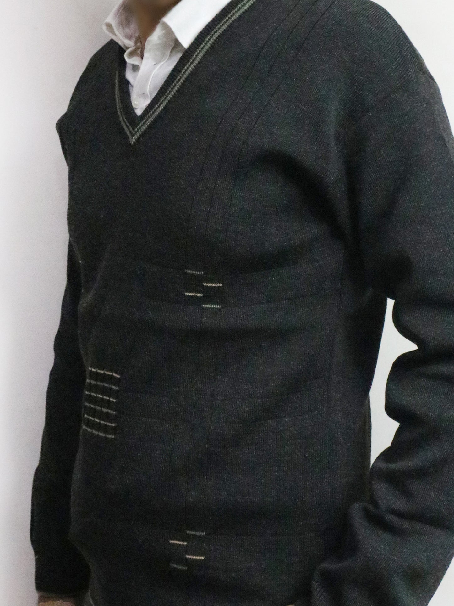 Black Full Sleeves Sweater for Men MSW45