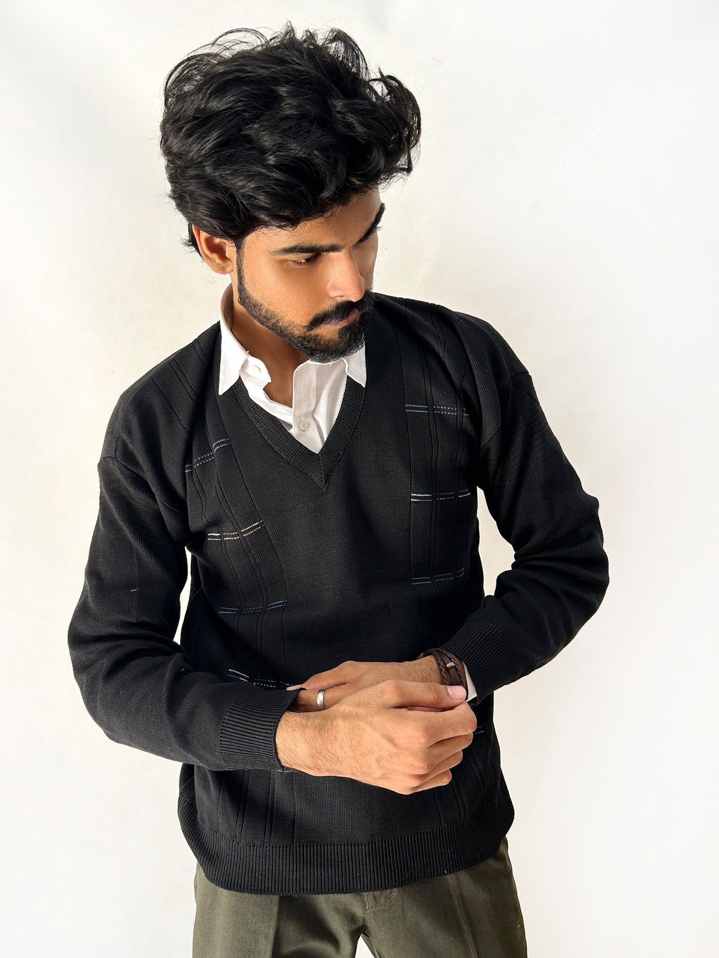 Black Full Sleeves Sweater for Men SH MSW17